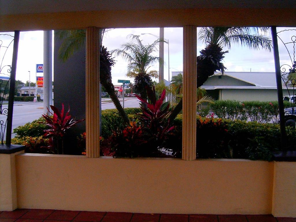 Budget Inn Of Okeechobee Exteriér fotografie